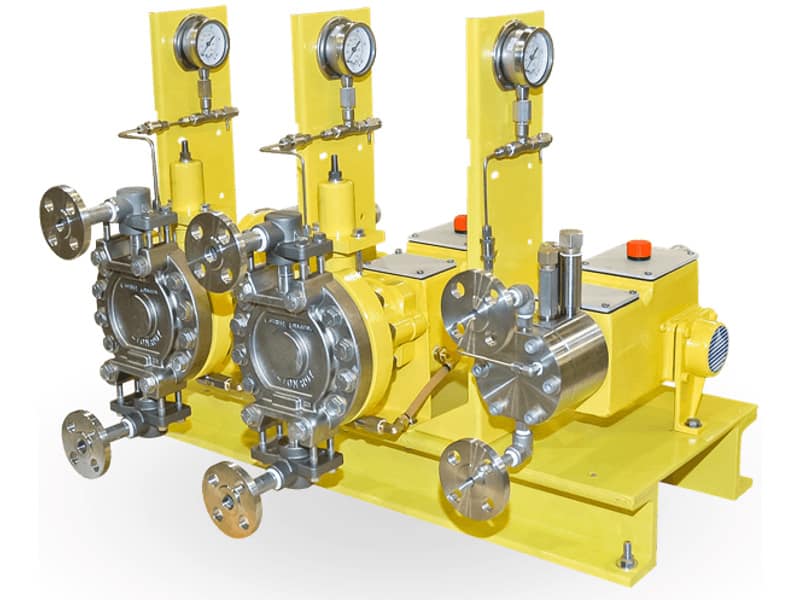 Дозуючі насоси Milton Roy