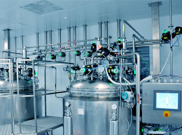 Ампульный цех компании Здоровье